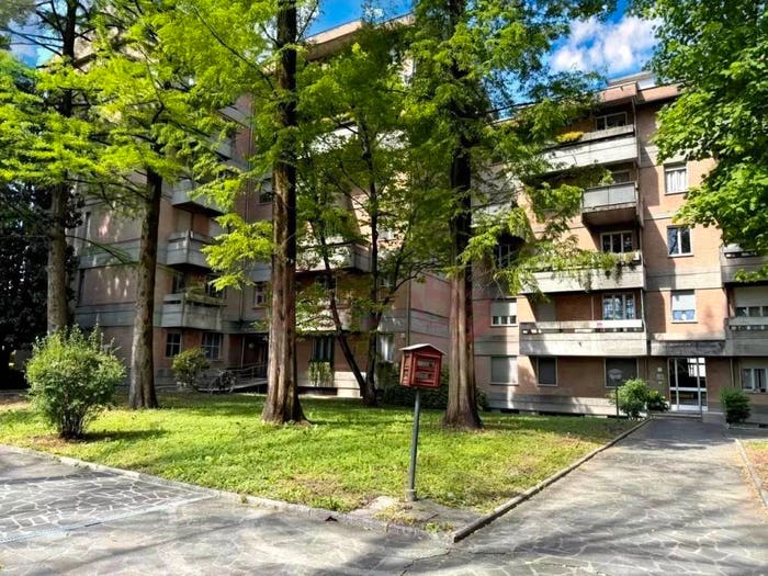 Appartamento trilocale in vendita in Via Sporzana, Montanara Cinghio, Parma