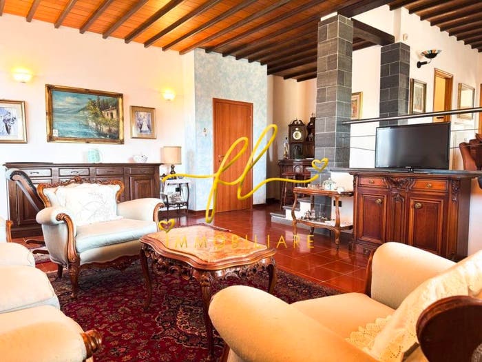 Casa con 6 locali in vendita in Centro, Bibbona