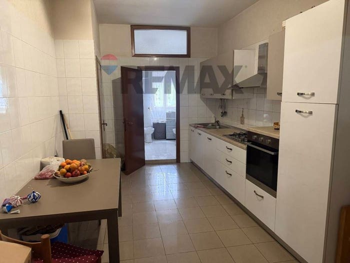 Appartamento trilocale in vendita in VIA GUGLIELMO MARCONI, San Nicandro Garganico