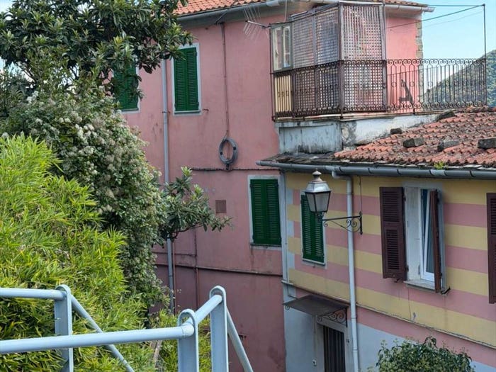 Casa con 5 locali in vendita in Via Fabio Filzi, Biassa, La Spezia