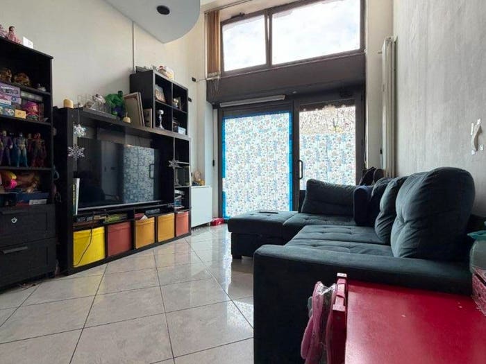 Appartamento trilocale in vendita in Via Palmanova, Cimiano, Milano