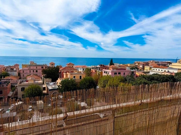 Appartamento trilocale in vendita in Via Ancona, Centro, Ladispoli