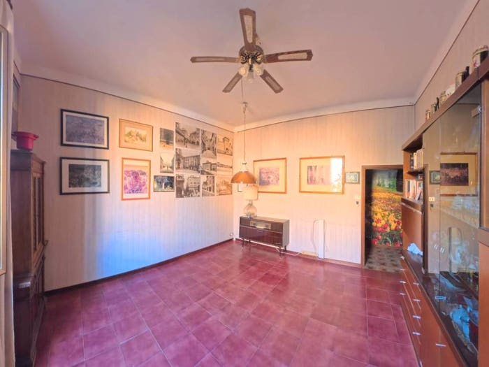 Appartamento trilocale in vendita in Via Carlo Rusconi, Saffi, Bologna