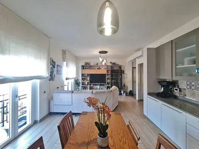 Appartamento quadrilocale in vendita in Via Gaggiola SNC, Romito Magra, Arcola