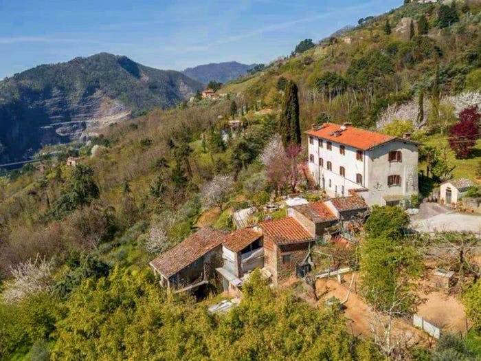 Casa con 6 locali in vendita in Via di Palmata, Ponte a Moriano, Lucca