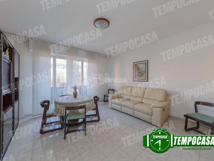Appartamento trilocale in vendita in Via Appennini, Gallaratese, Milano