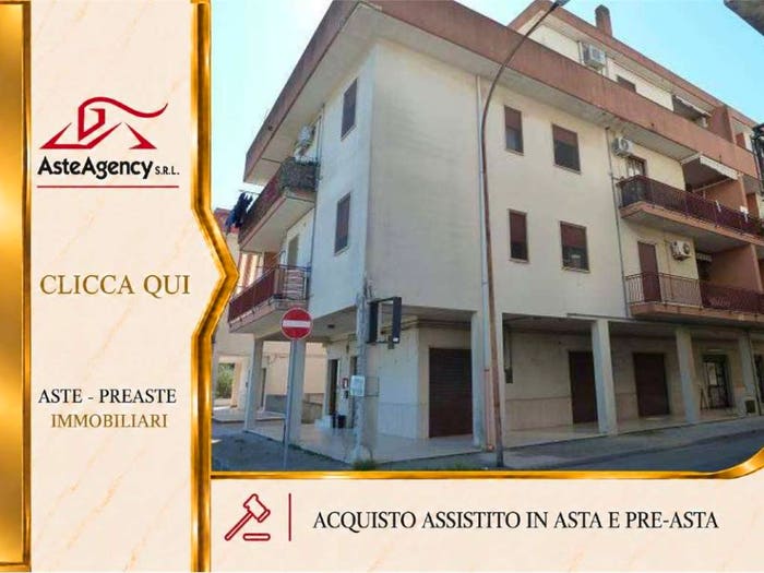 Appartamento quadrilocale in vendita in Via magna grecia, Centro, Scanzano Jonico