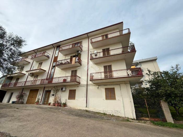 Appartamento quadrilocale in vendita in Via Giovanni Amendola, Corigliano Scalo, CoriglianoRossano