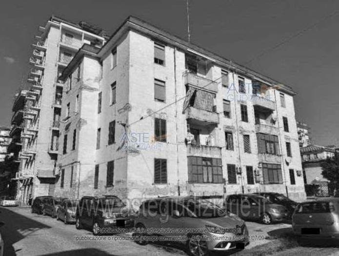Appartamento quadrilocale in vendita in Via Indipendenza Battipaglia SA Italia, Centro, Battipaglia