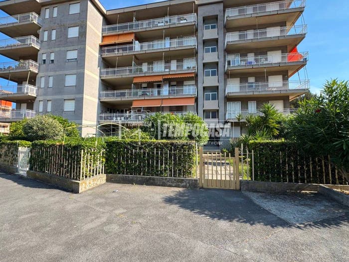 Appartamento trilocale in vendita in Via rattalino, Marina Di Andora, Andora