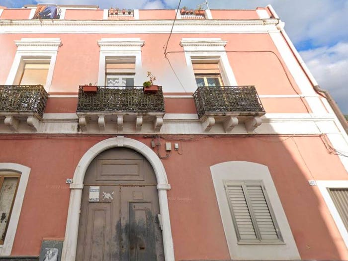 Appartamento trilocale in vendita in Via Galatioto, Picanello, Catania