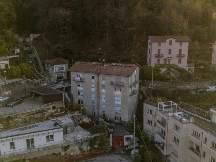 Case in Vendita e in Affitto - 3
