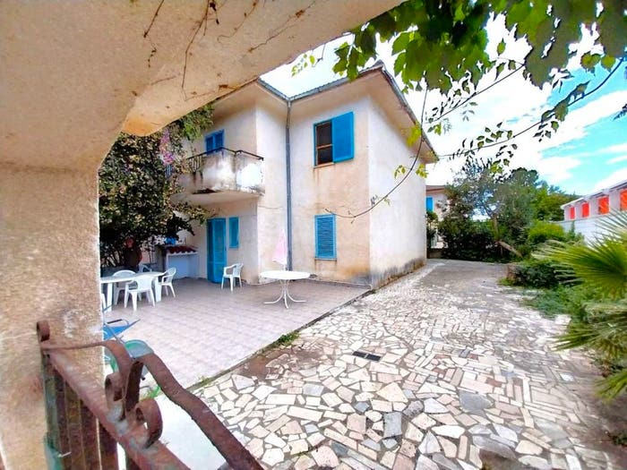 Casa con 5 locali in vendita in Viale dei Ciclopi, Serluca Calabaia Isola Polazza, Belvedere Marittimo