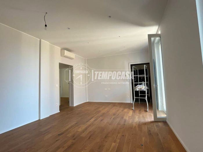 Appartamento quadrilocale in vendita in Via Currò, Sampierdarena, Genova