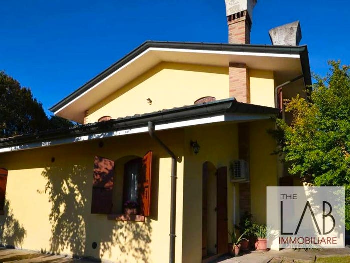 Casa con 6 locali in vendita in Via Bovon, Breda di Piave