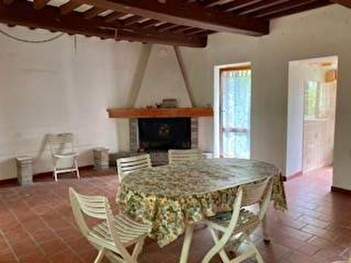 Casa con 6 locali in vendita in Terre Roveresche