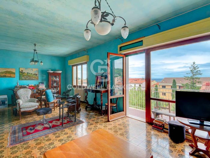 Appartamento quadrilocale in vendita in Via del Toro, Centro, Marciana Marina