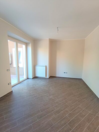 Appartamento con 6 locali in vendita in Via del Mancino, Lanciano