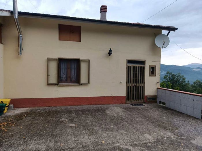 Appartamento trilocale in vendita in Contrada Valle Salomone, Lauria