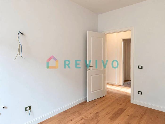 Appartamento trilocale in vendita in Via del Ponte alle Mosse, Porta al Prato San Jacopino, Firenze