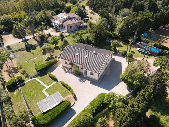 Casa con 6 locali in vendita in via Ozieri, Maria Pia Fertilia, Alghero