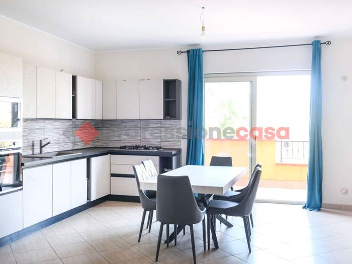 Appartamento quadrilocale in vendita in Via Giuseppe Garibaldi, Giammoro, Pace del Mela