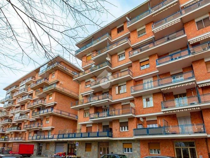 Appartamento bilocale in vendita in Via De Nicola Enrico, Centro, Beinasco