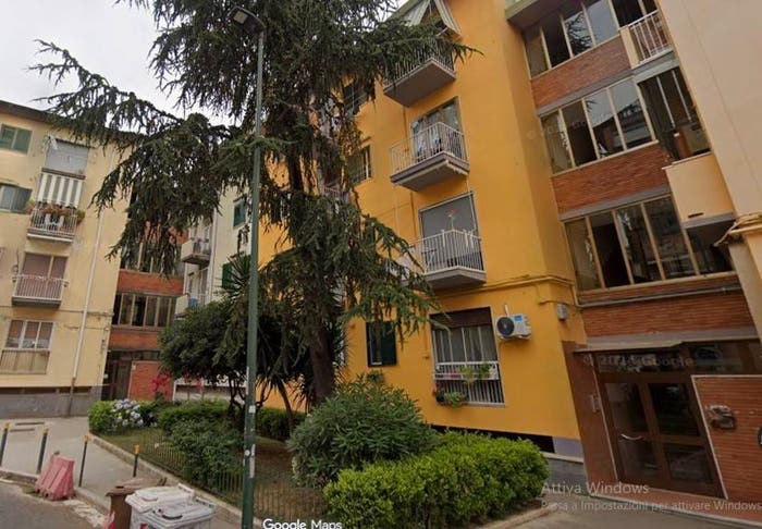 Appartamento trilocale in vendita in Via Rocco Jemma, Rione Alto, Napoli