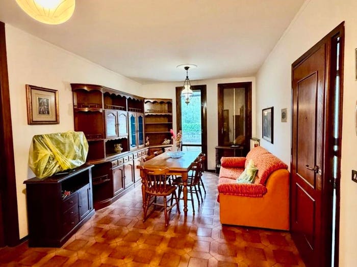 Appartamento con 5 locali in vendita in Via Circonvallazione, Centro, San Benedetto Po