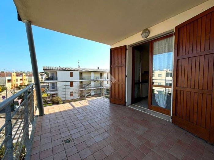 Appartamento trilocale in vendita in Via del Giaggiolo, Casalborsetti, Ravenna