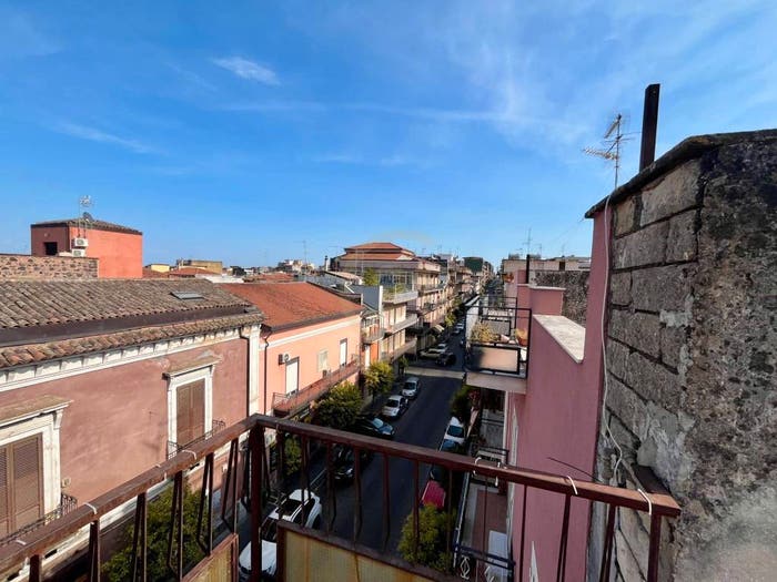 Appartamento trilocale in vendita in Via Giacomo Matteotti, Centro, Misterbianco