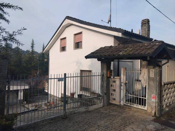 Casa quadrilocale in vendita in Strada Alessandria, Valenza