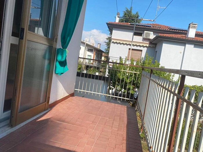 Appartamento trilocale in vendita in Via Goffredo Mameli, Via del Bon, Udine