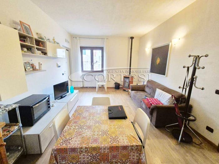 Appartamento bilocale in vendita in Viale Giuseppe Parini, Trestina, Città di Castello