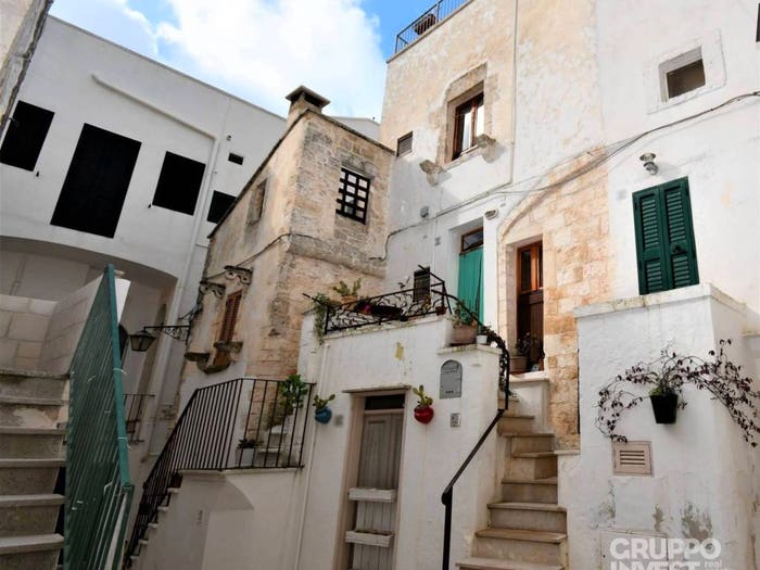 Appartamento quadrilocale in vendita in Via Duca degli Abruzzi, Centro, Cisternino