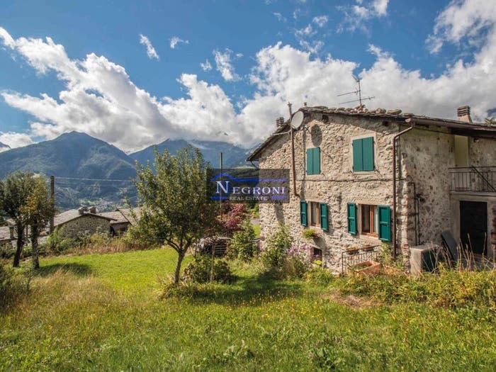 Casa trilocale in vendita in Via Buramaschi Zambelli, Boario, Gromo