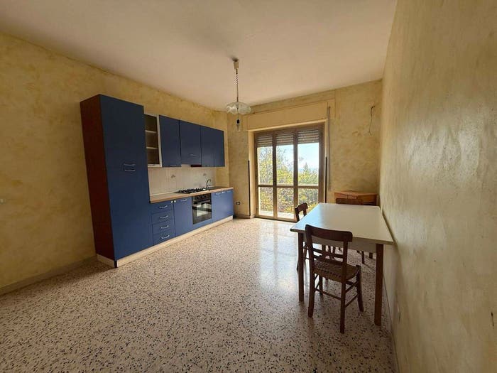 Appartamento trilocale in vendita in Viale dei Bizantini, Sala, Catanzaro