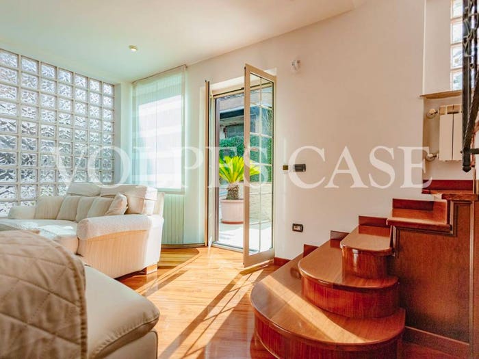 Casa con 6 locali in vendita in Via Fratelli Cervi, Tor Lupara, Fonte Nuova