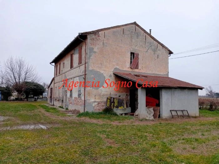 Casa con 5 locali in vendita in Via Cardinale Albornoz, Roncadello, Forlì