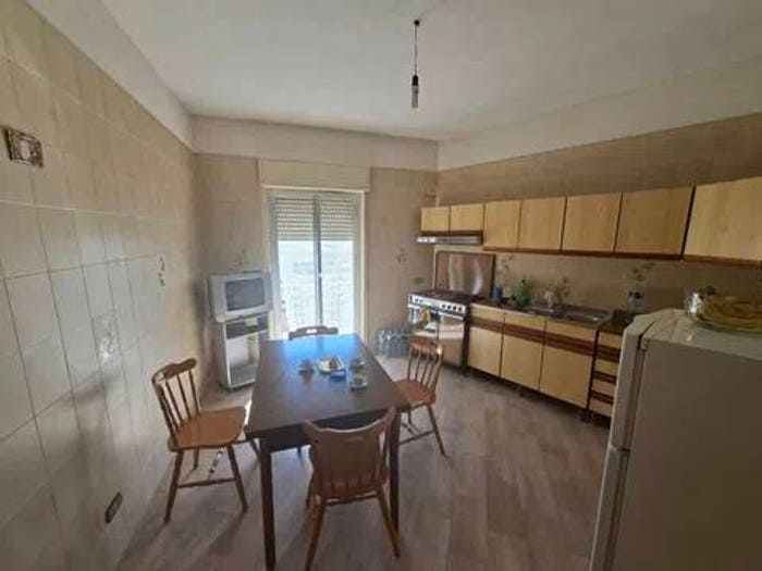 Appartamento con 6 locali in vendita in Piazza Sardegna, Aragona