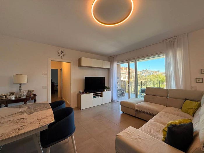 Appartamento trilocale in vendita in Via Stella Polare, Mediglia