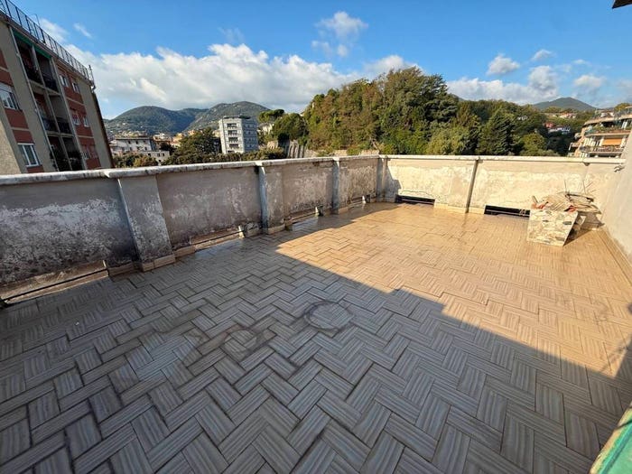 Casa con 6 locali in vendita in Via Maggio, Ospedale, La Spezia
