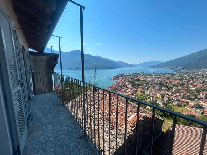 Casa quadrilocale in vendita in Località Piumona, Gravedona, Gravedona ed Uniti
