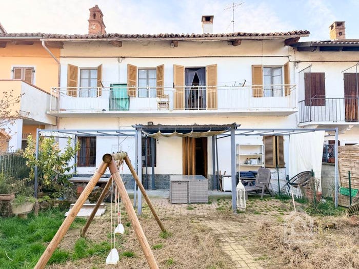 Casa con 5 locali in vendita in Via Giulio Romano Vercelli, Marcorengo, Brusasco