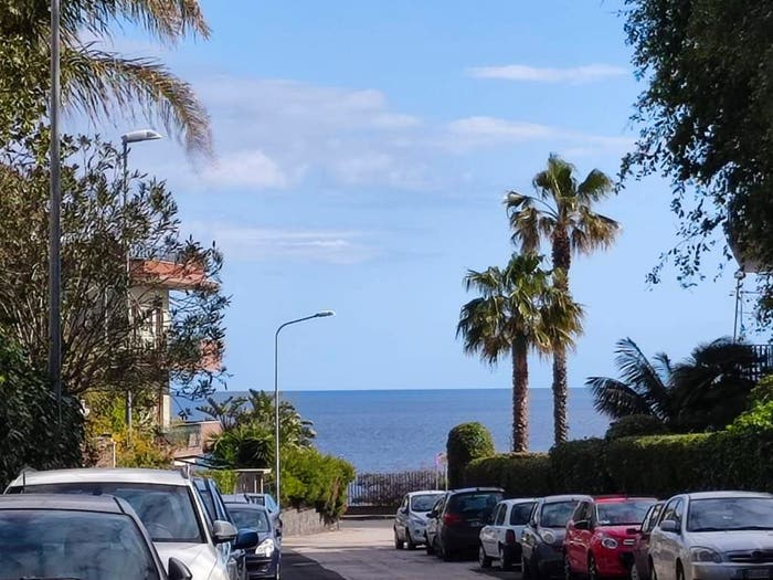 Appartamento quadrilocale in vendita in Via Mario Rapisardi, Cannizzaro, Aci Castello