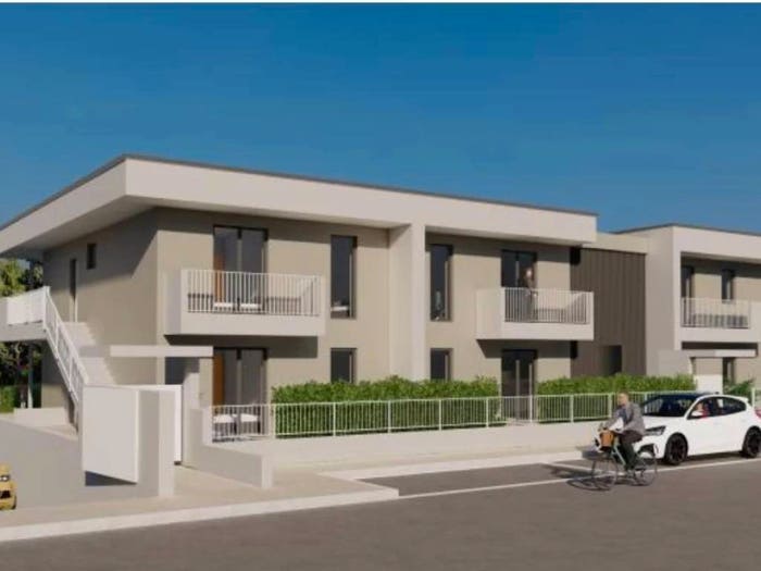 Appartamento trilocale in vendita in Peschiera del Garda