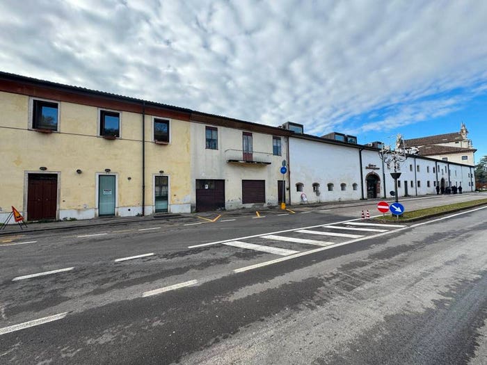 Casa con 5 locali in vendita in Via Guglielmo Marconi, Centro, Altavilla Vicentina