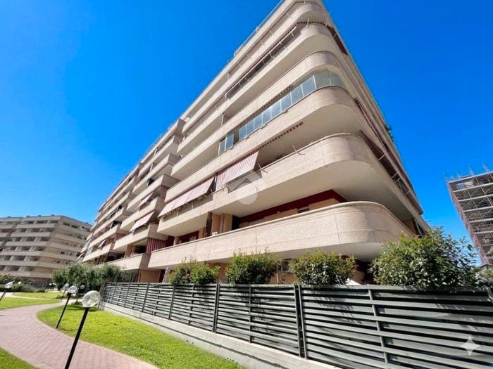 Appartamento bilocale in vendita in Via Luigi de Marchi, Fonte Laurentina, Roma