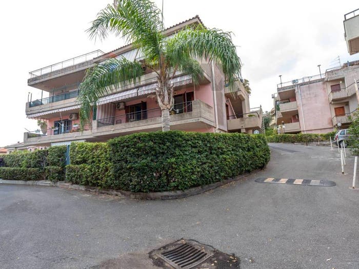 Appartamento con 5 locali in vendita in VIALE DELLA FIERA FRANCA, Santa Caterina Santa Maria delle Grazie Capomulini, Acireale