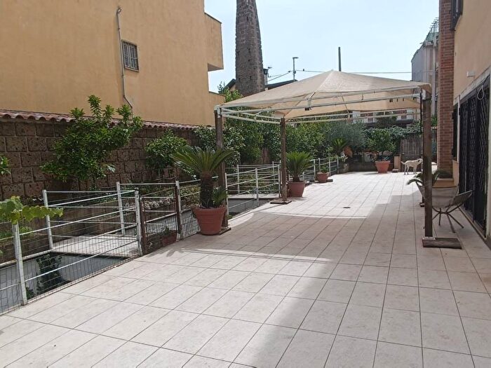 Appartamento con 6 locali in vendita in Via degli Arazzi, San Leucio Briano, Caserta